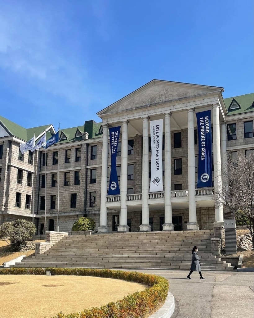 Hanyang University