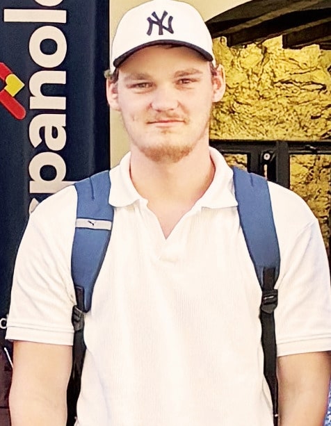 Melvin på språkresa i Valencia med STUDIN